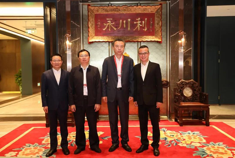 永辉超市董事长张轩松到访五粮液集团